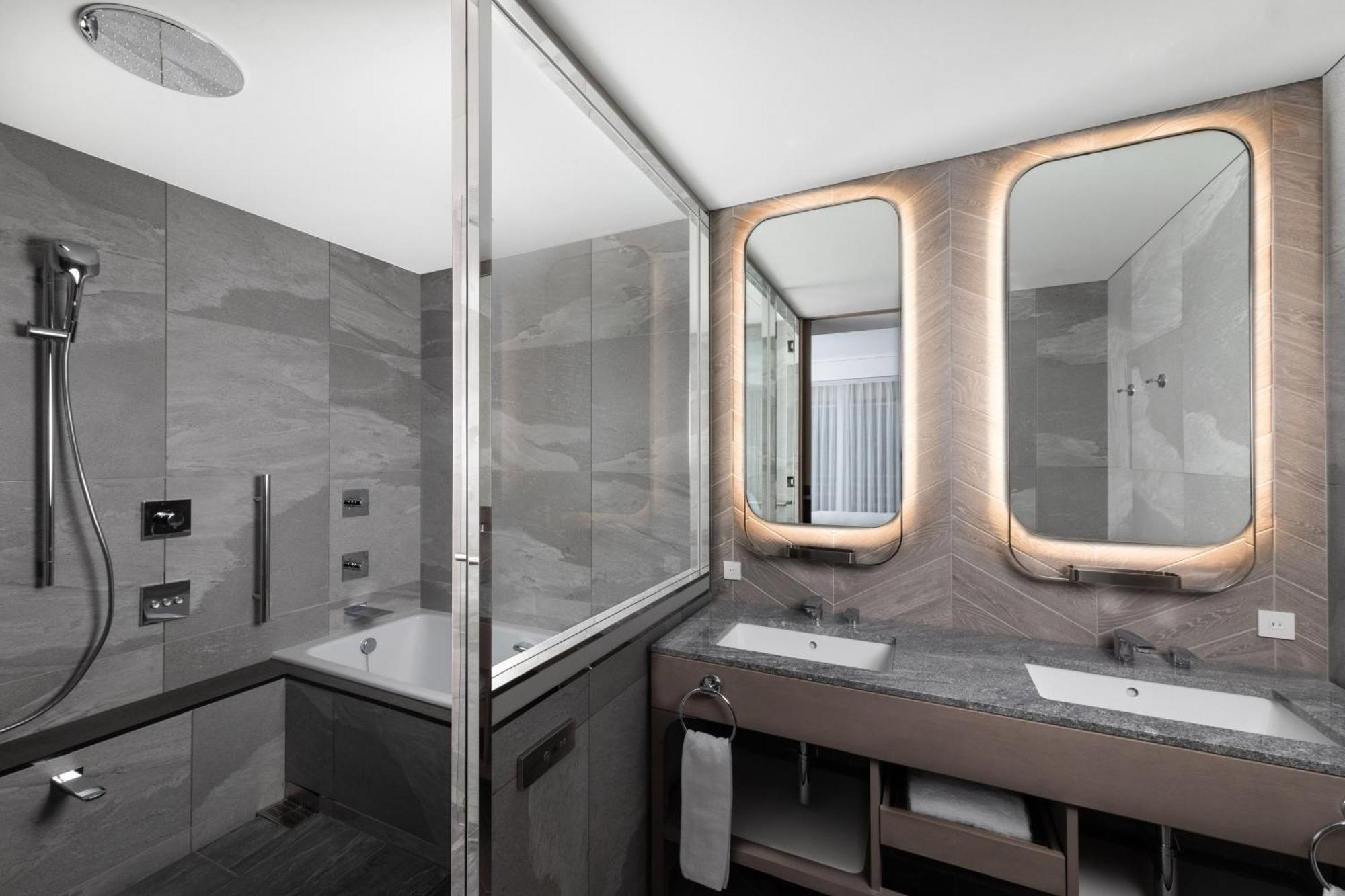 The Westin Miyako Kyoto Hotell Exteriör bild